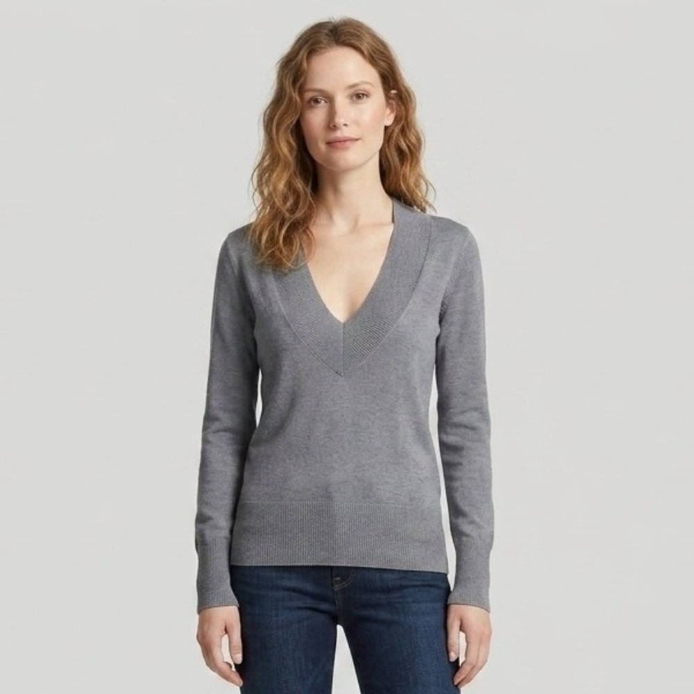 Club Monaco‎ Womens Gray Deep V-Neck Knit Pullover Sweater XS